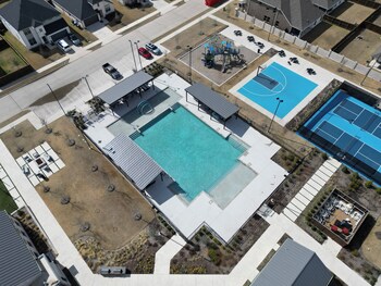 4Bed Luxury Getaway With Pool Table Lake,,4 star