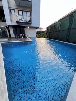 Luxury Studio Apartments In Accra,,4 star