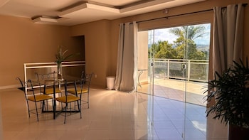 hotel lago dos encantos