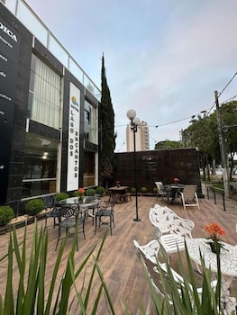 hotel lago dos encantos