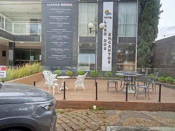 hotel lago dos encantos