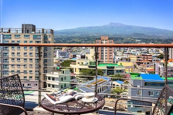 Temata Hotel Seogwipo Jeju,,2 star