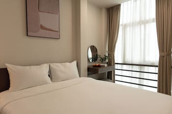 Beige Hotel,,3 star