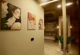motwani stays by dr richa motwani