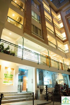 Batuwa Homes,,3 star