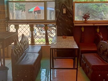 babalao hotel and restaurant malindi