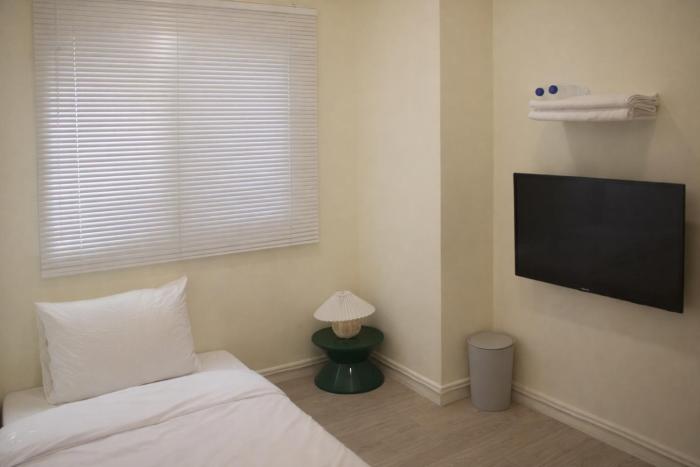 the loft 6