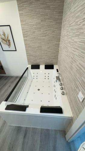 jacuzzi rooms
