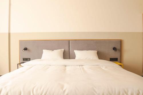 hotel node