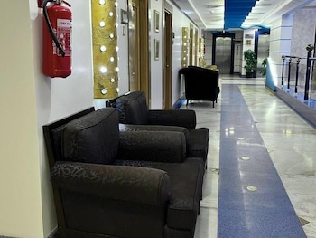 monatana golden hotel