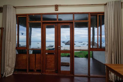maisara mafia beach lodge