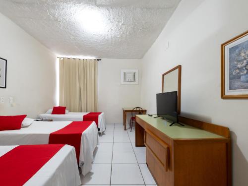 carlton plaza americana