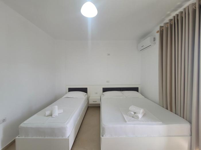 black pearl hotel