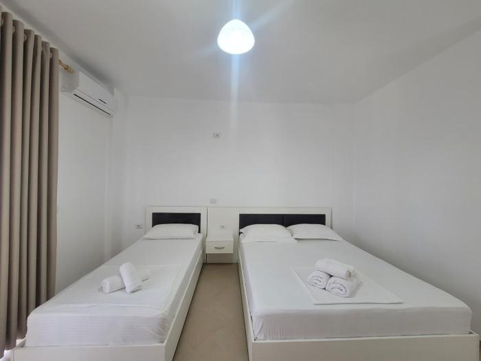 black pearl hotel