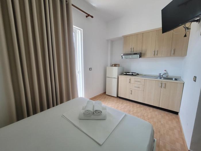 black pearl hotel