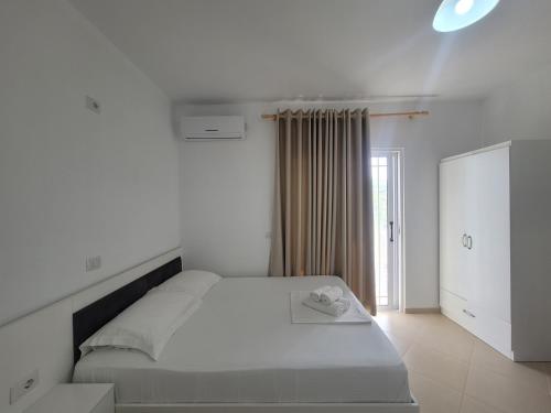black pearl hotel