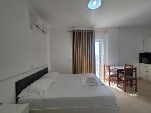 black pearl hotel