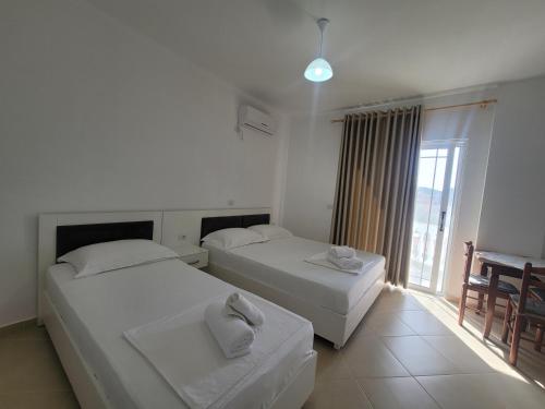 black pearl hotel