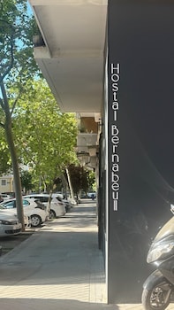 Hostal Bernabeu 2,,1 star