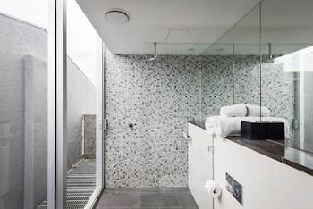 hotel woolstore 1888 sydney handwritten collection