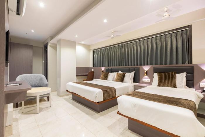 kurla suites