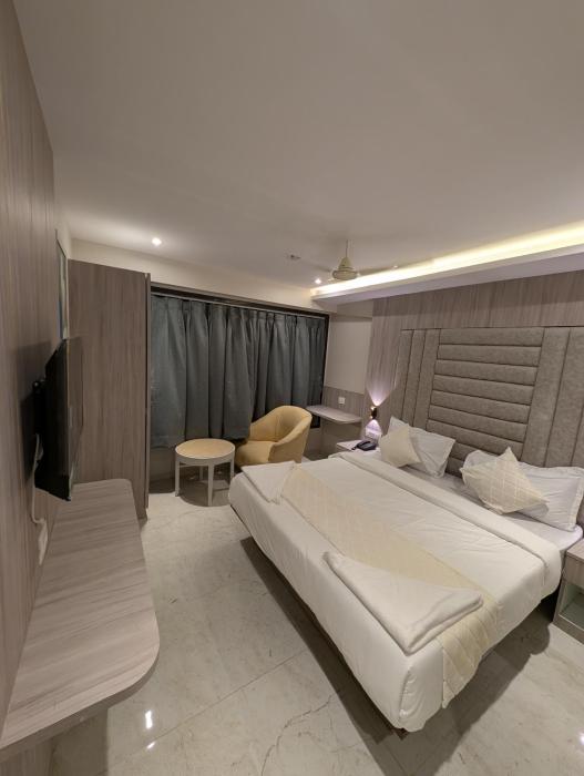 kurla suites