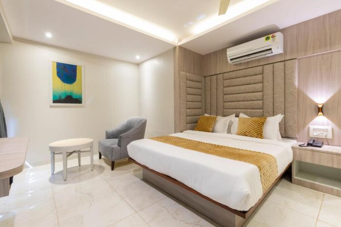 kurla suites