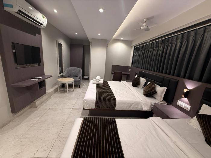 kurla suites