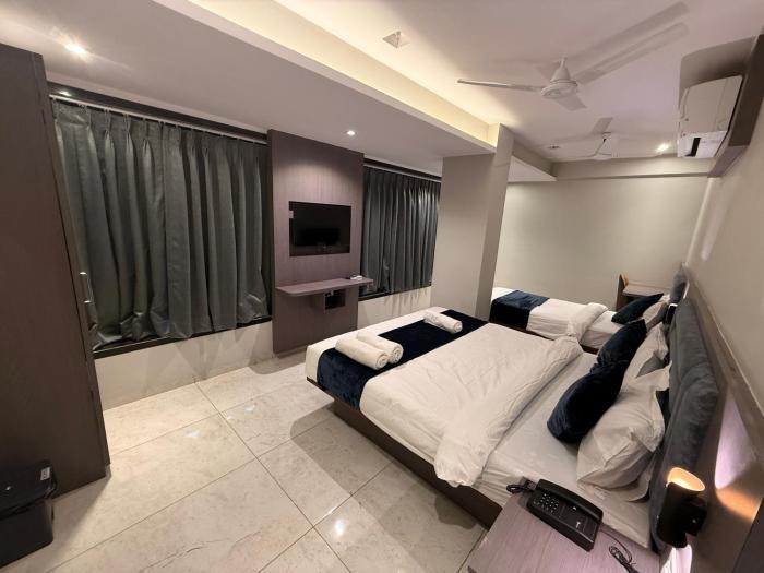 kurla suites