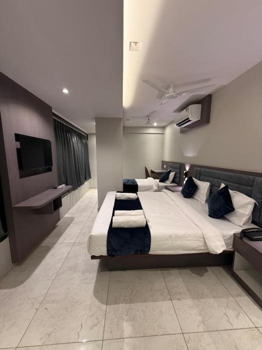 kurla suites