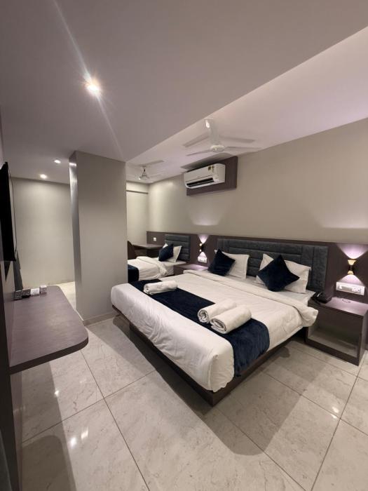 kurla suites