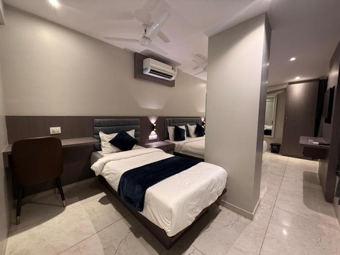 kurla suites