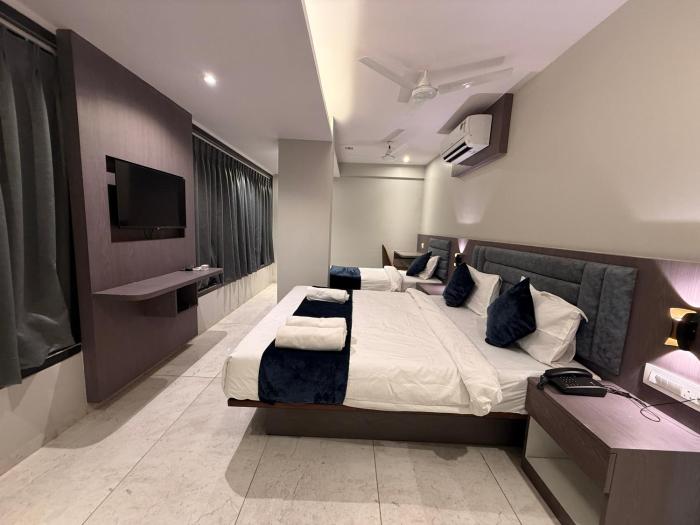 kurla suites