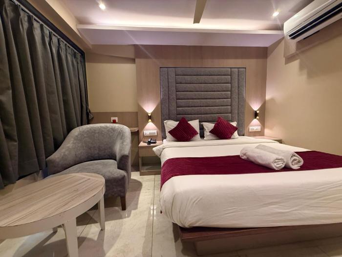 kurla suites