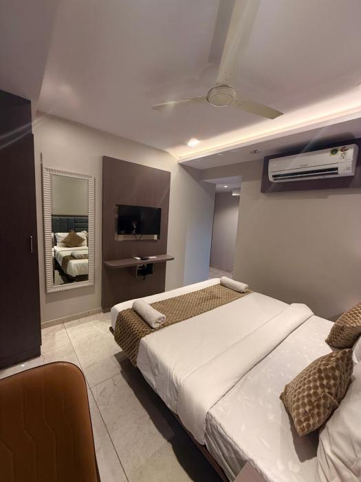 kurla suites