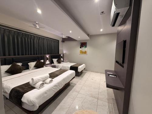 kurla suites