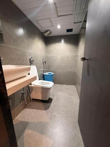 kurla suites