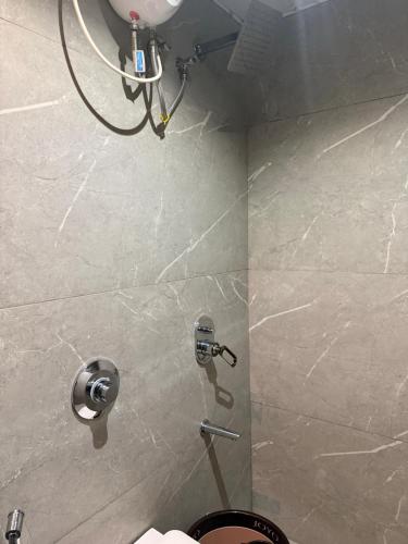 kurla suites