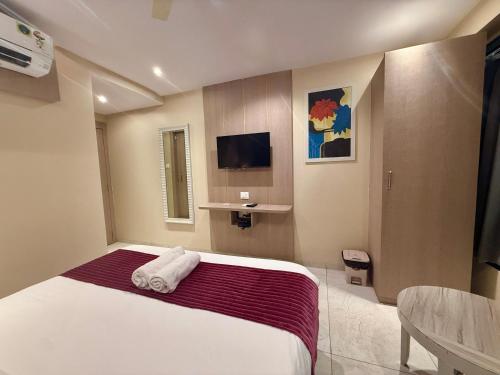 kurla suites