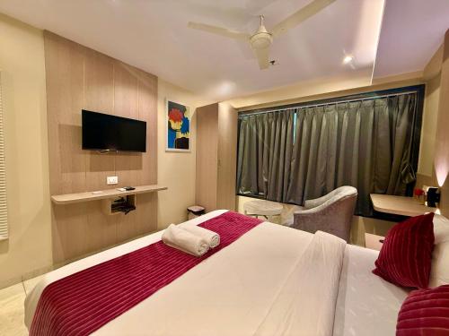 kurla suites