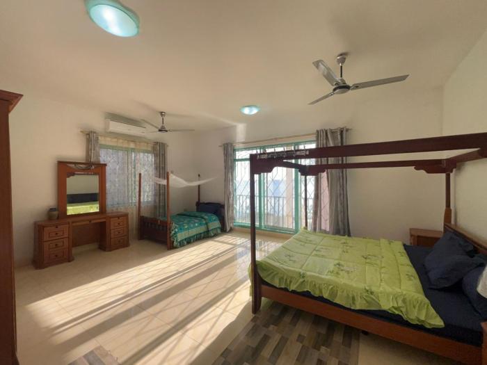 mango beach hotel