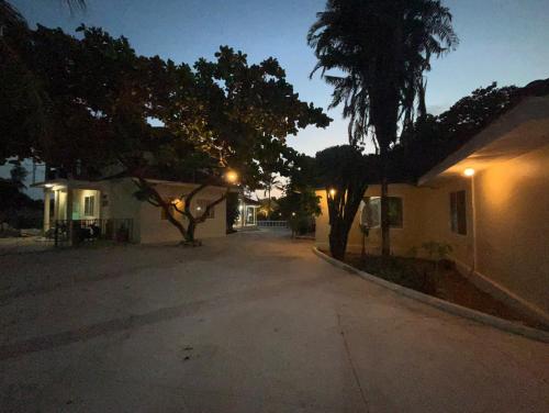 mango beach hotel