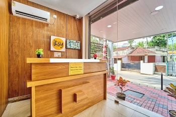 itsy hotels salees enclave near padmanabhaswamy temple