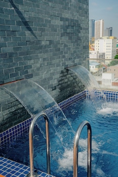 the scenic hotel