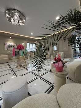Sawei Urban Hotel,,2 star