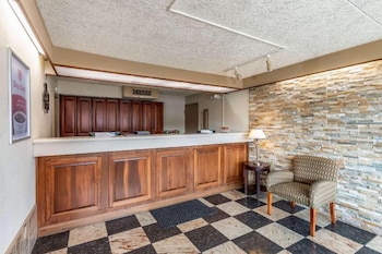 Zanesville Inn,,2 star