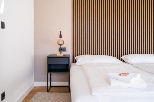 bright apartment near central station