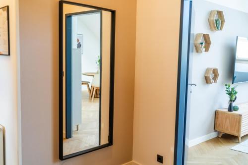 bright apartment near central station