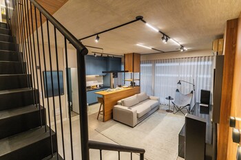 stayhome duplex luxuoso 105m2 faria lima