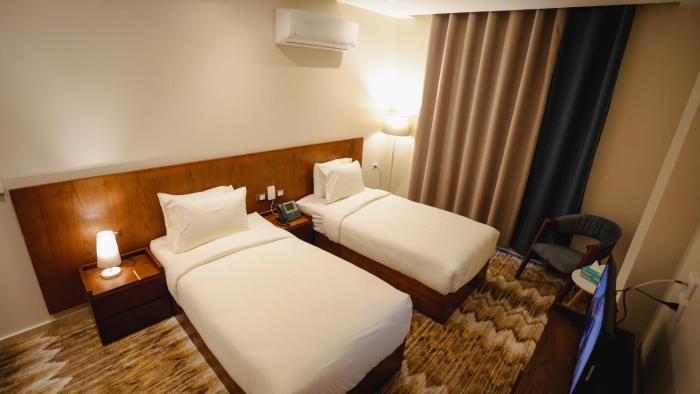 the view hotel luxor
